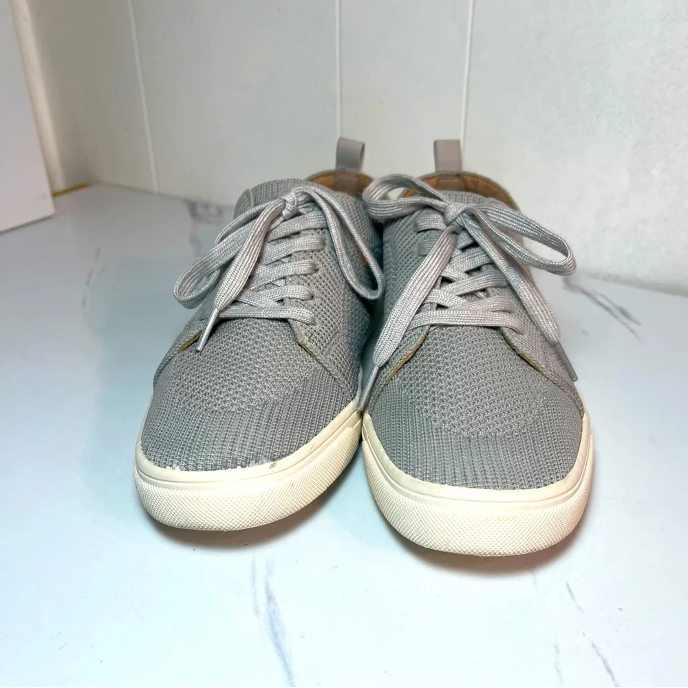 Lucky Brand Laddix Women's Sz 8.5 Shoes Beige Knit Ribbed Casual Lace Up Sneaker